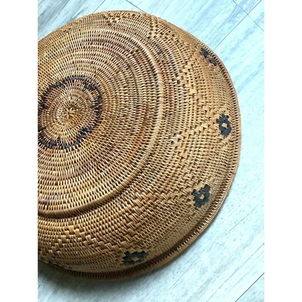 Vintage Basket Finely Woven Tenganan Balinese Indonesia 11.75”